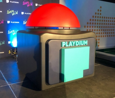 playdium-large-scale-prop-event-decoration