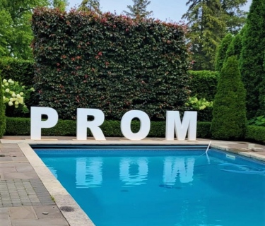 prom-styrofoam-decoration-for-pool