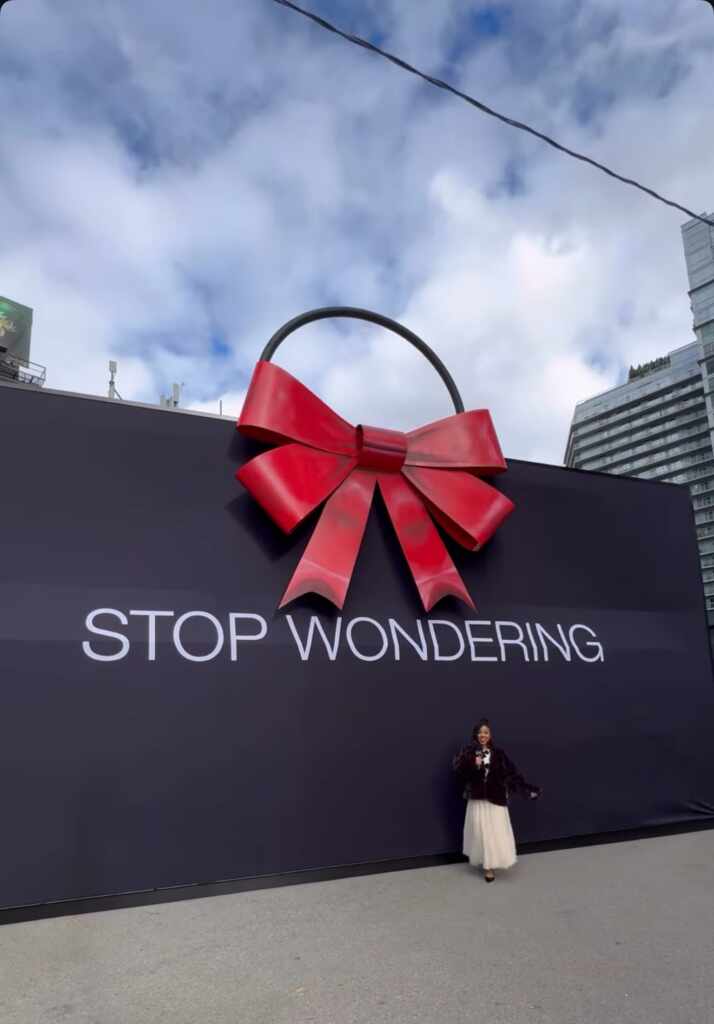 custom-bow-for-CVS-studios